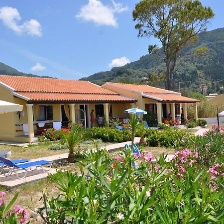 Beachfront Vacation Home Eftichia Agios Gordios  Buitenkant foto